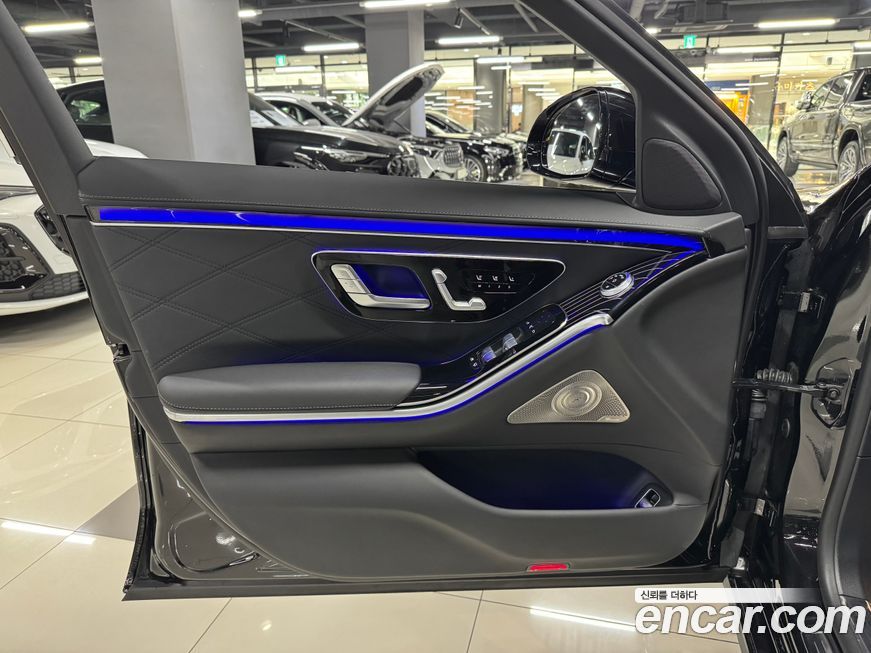 Mercedes-Benz S-Class 2022