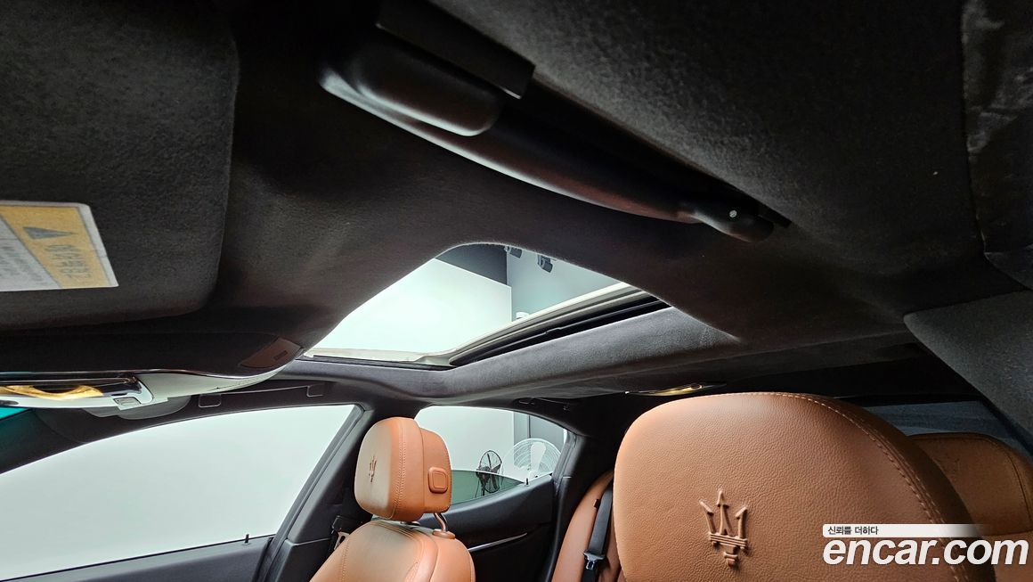 Maserati Ghibli 2016