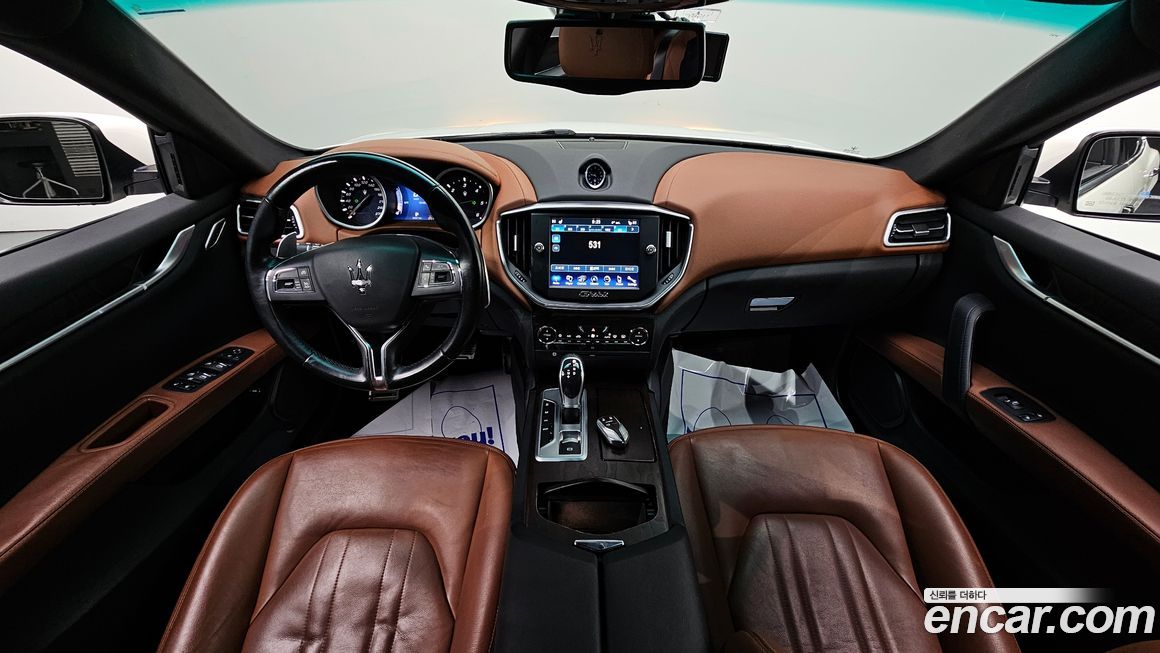 Maserati Ghibli 2016
