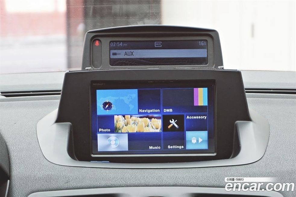 Renault-KoreaSamsung SM3 2010