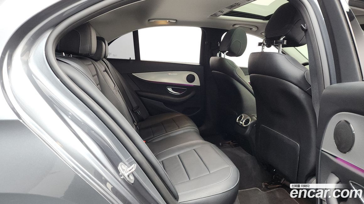 Mercedes-Benz E-Class 2018