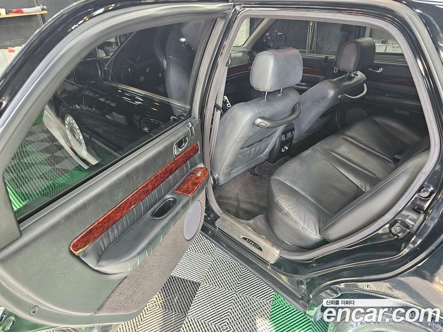 Hyundai Dynasty 2002