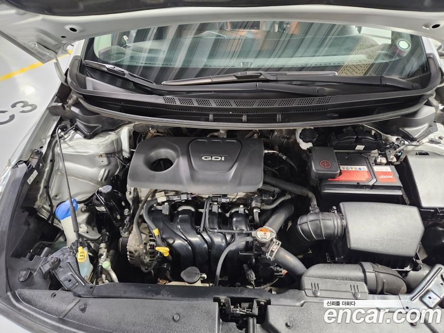 Kia K3 2016