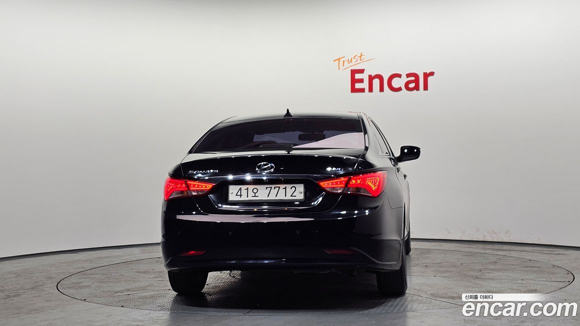 Hyundai Sonata 2013