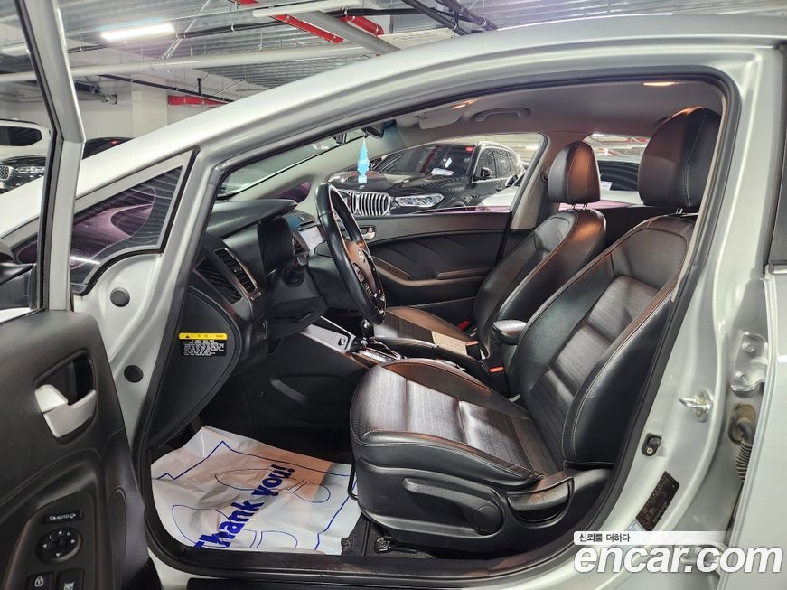 Kia K3 2016