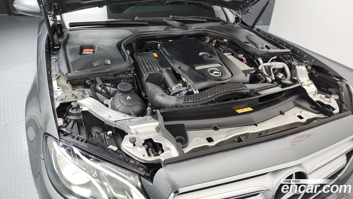 Mercedes-Benz E-Class 2018