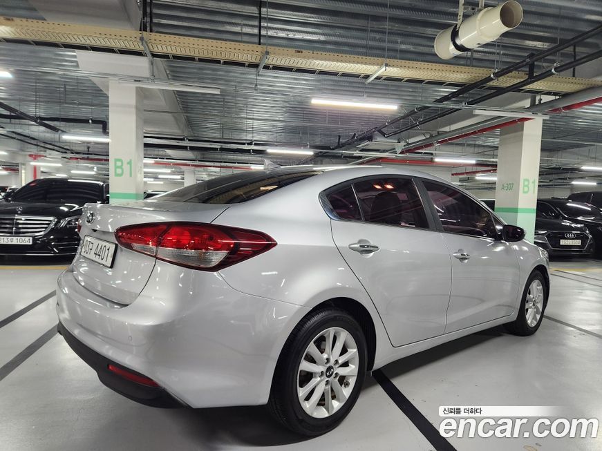 Kia K3 2016