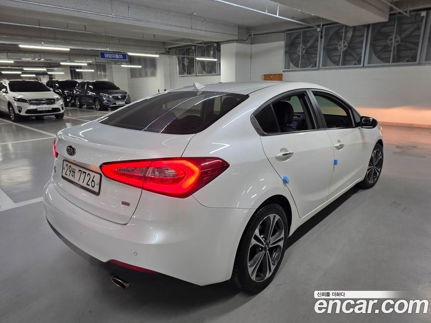 Kia K3 2013