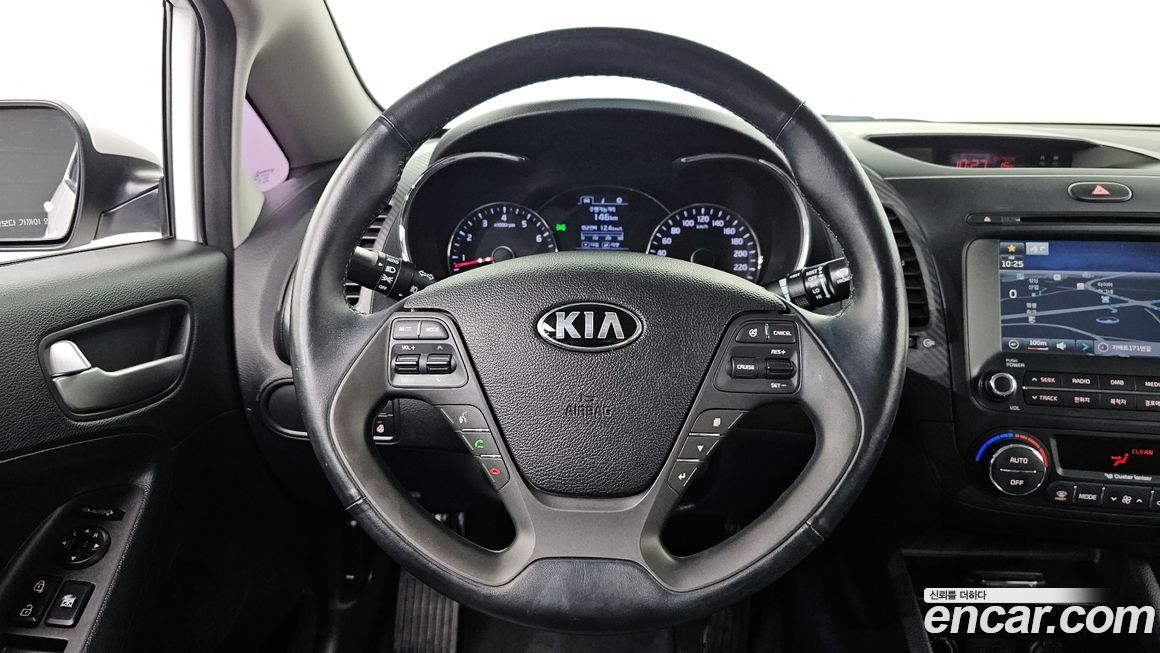 Kia K3 2015