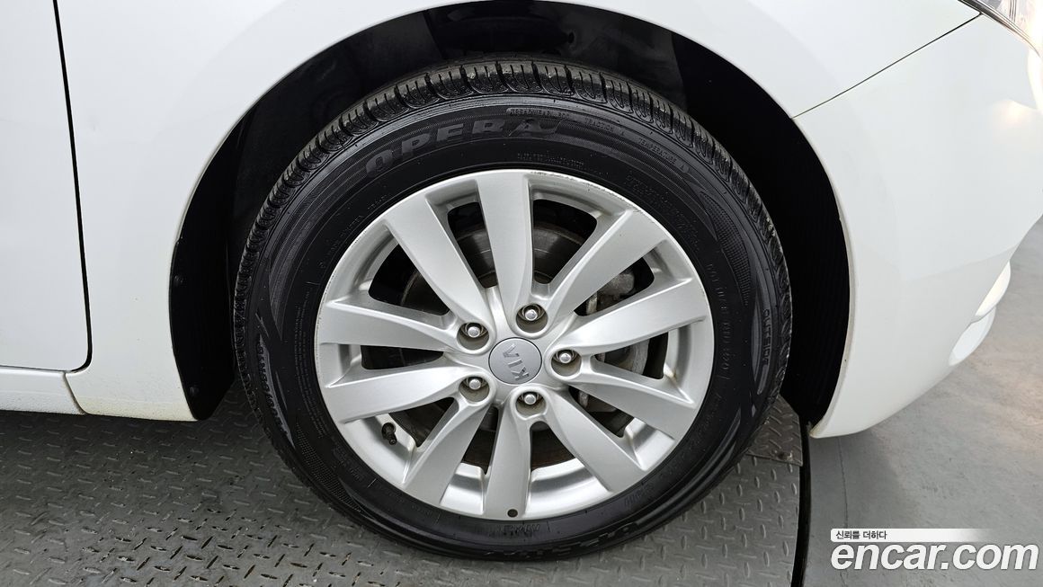 Kia K3 2015