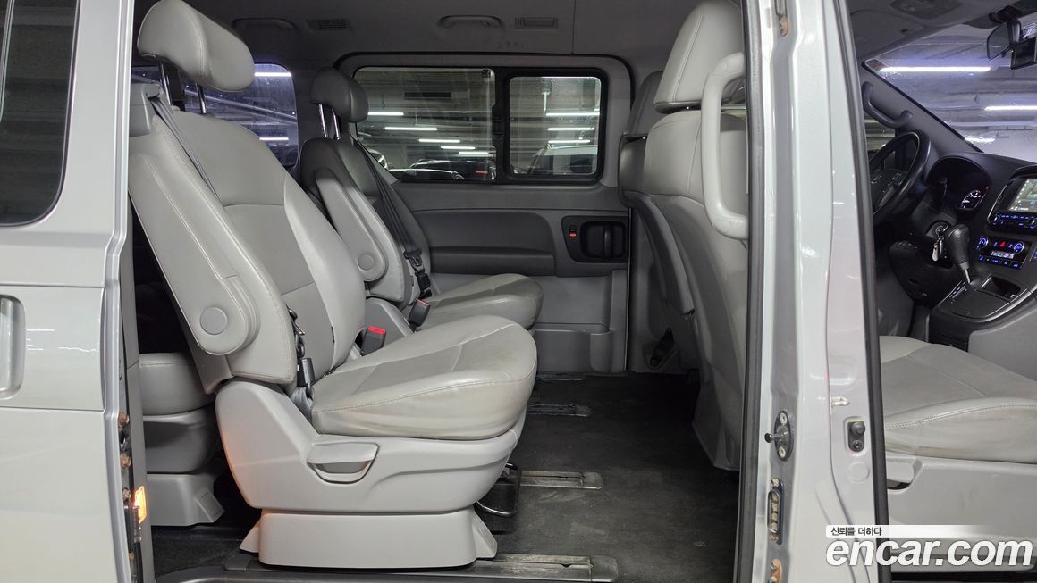 Hyundai Starex 2019