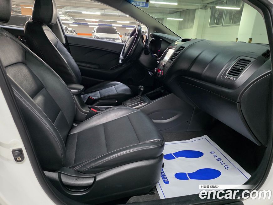 Kia K3 2013