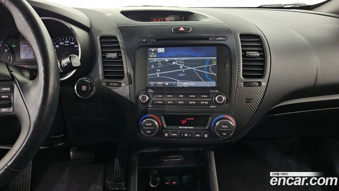 Kia K3 2015
