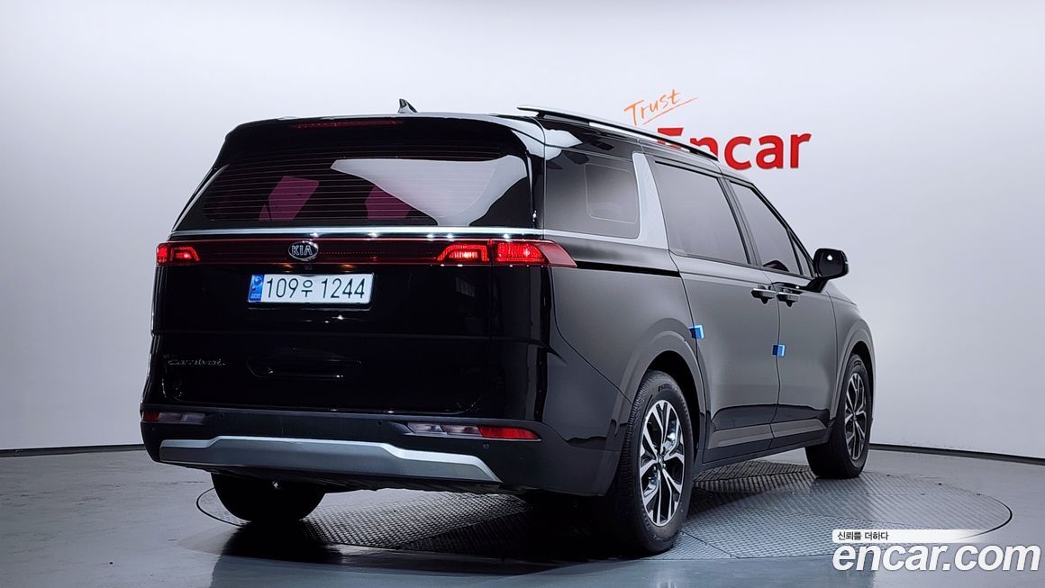 Kia Canival 2021