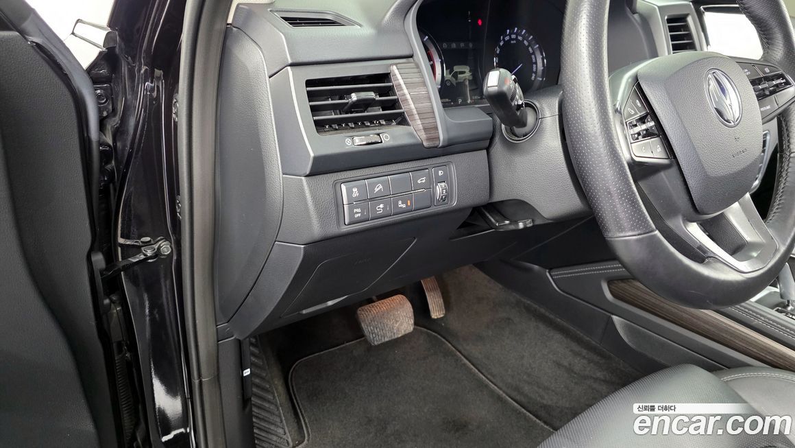 KG_Mobility_Ssangyong Rexton 2020