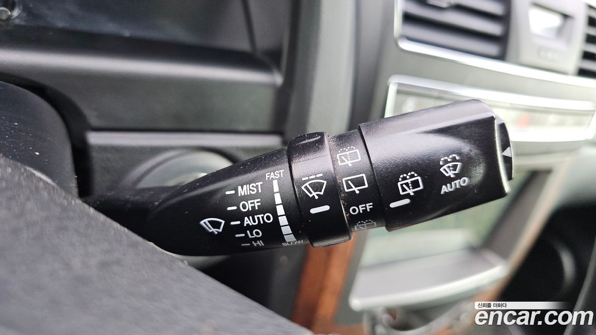 KG_Mobility_Ssangyong Rexton 2017