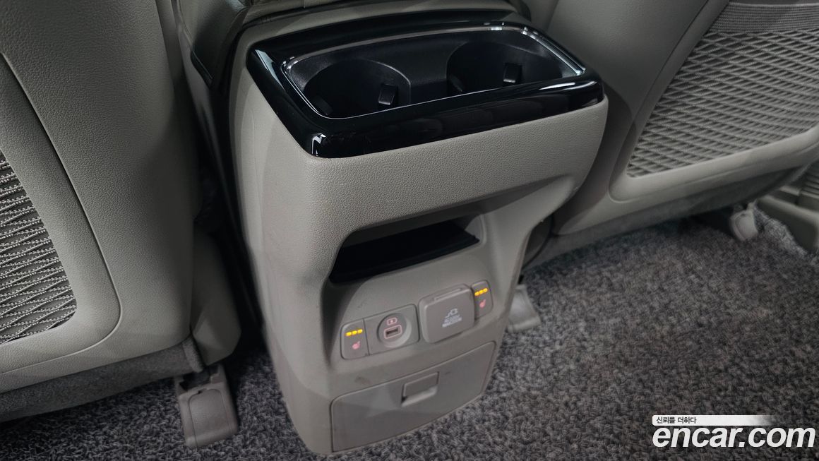 Kia Canival 2019