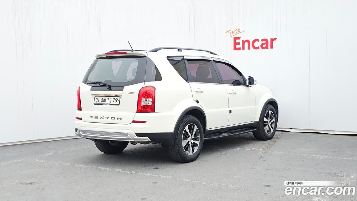 KG_Mobility_Ssangyong Rexton 2017