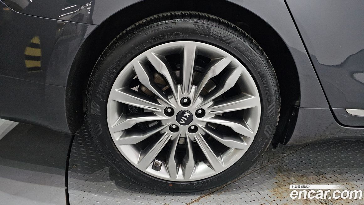 Kia K7 2020