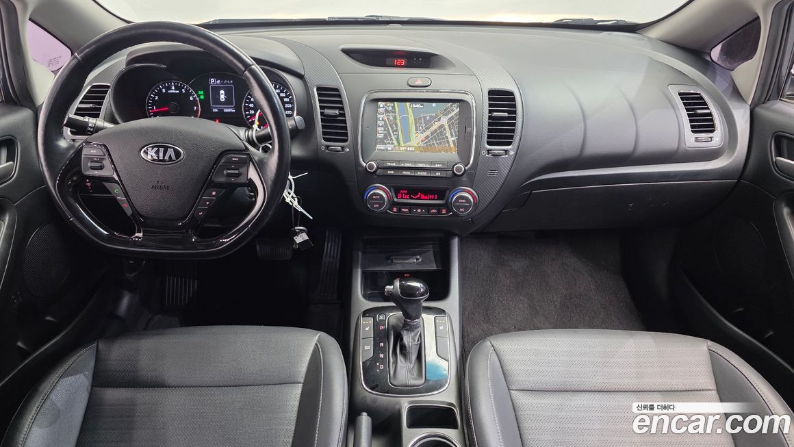 Kia K3 2016