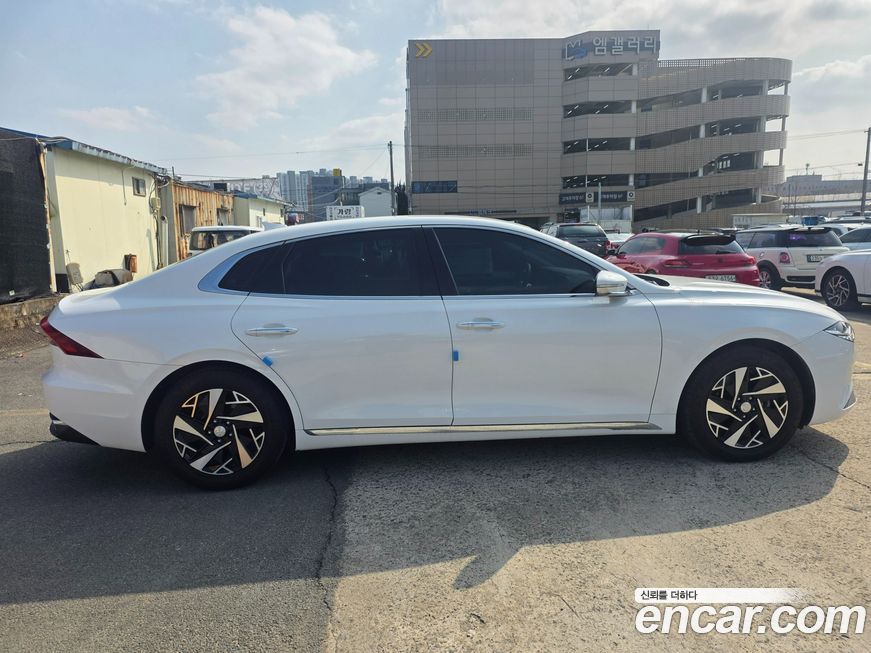 Hyundai Grandeur 2021