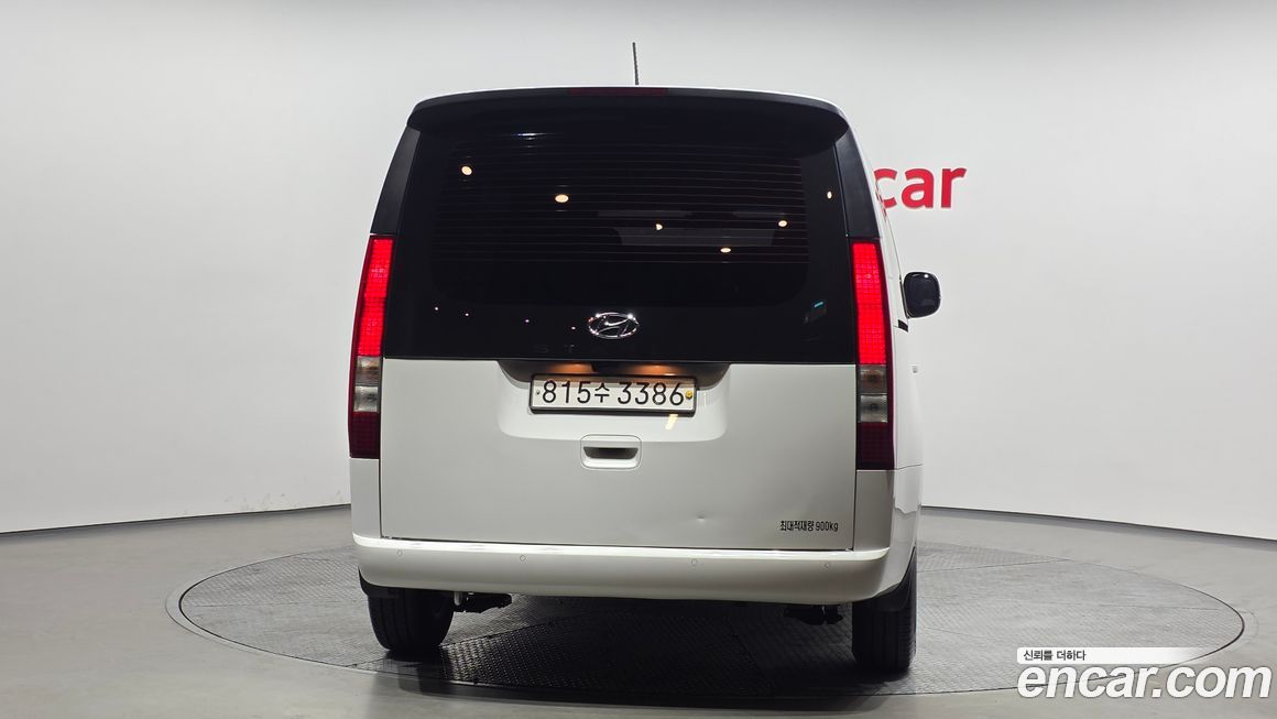 Hyundai Staria 2023