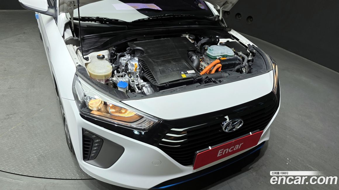 Hyundai Ioniq 2016