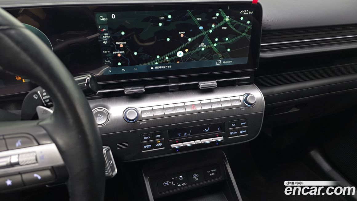 Hyundai Kona 2023