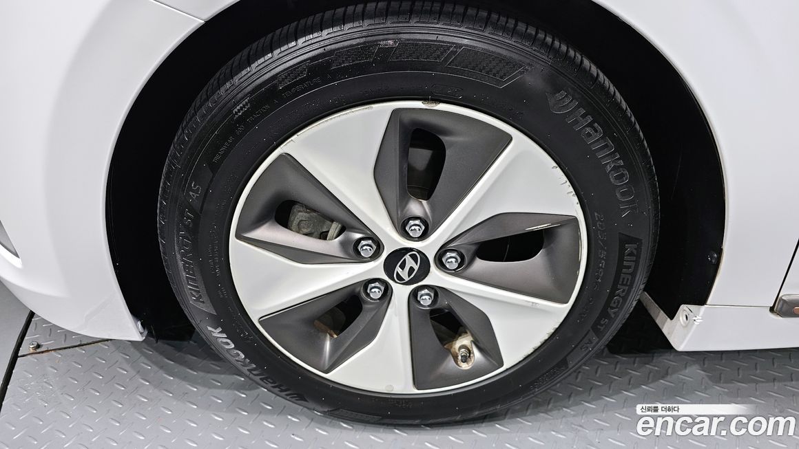 Hyundai Ioniq 2018