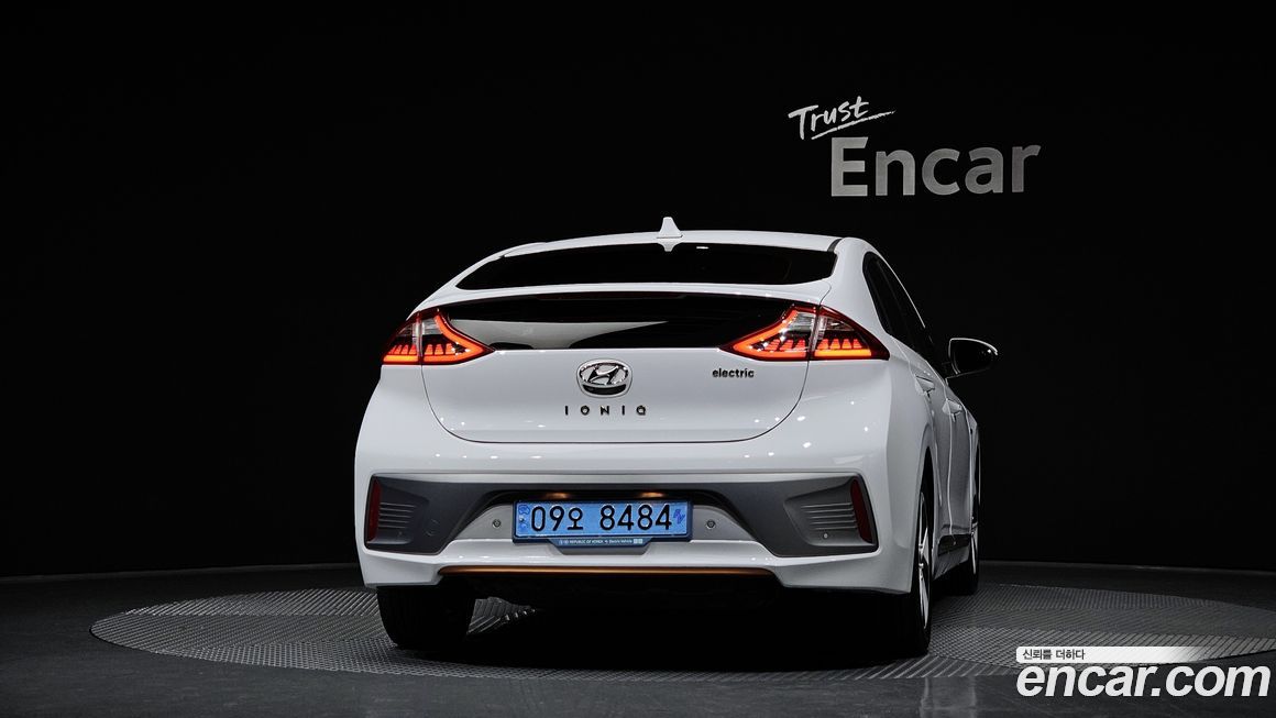 Hyundai Ioniq 2018