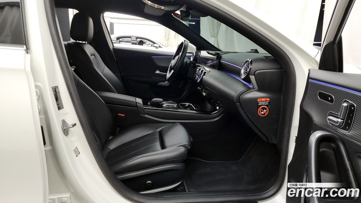 Mercedes-Benz A-Class 2023