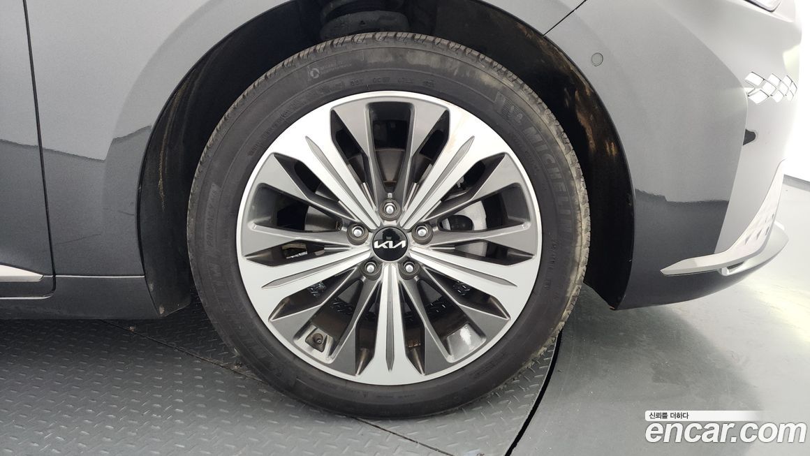 Kia K8 2023
