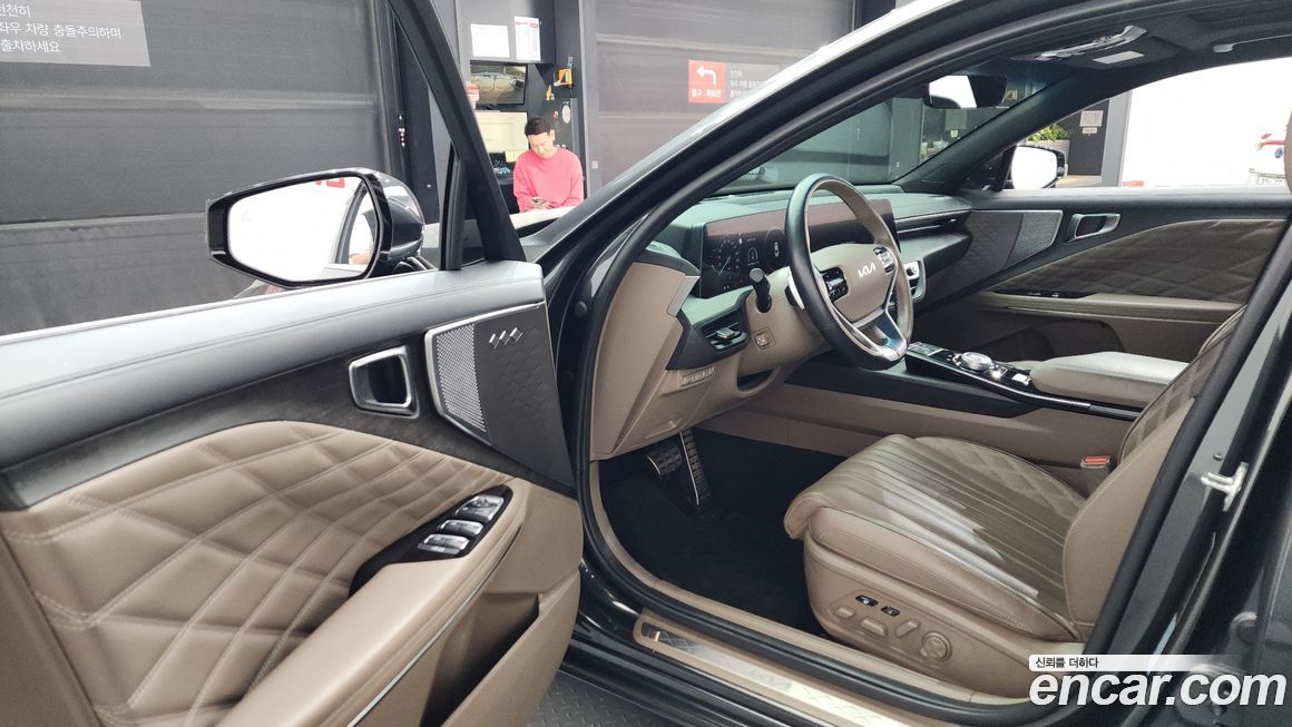 Kia K8 2023