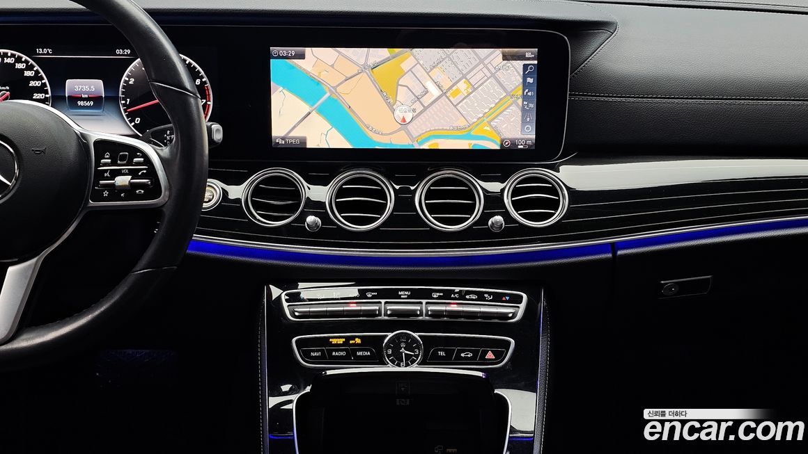 Mercedes-Benz E-Class 2019