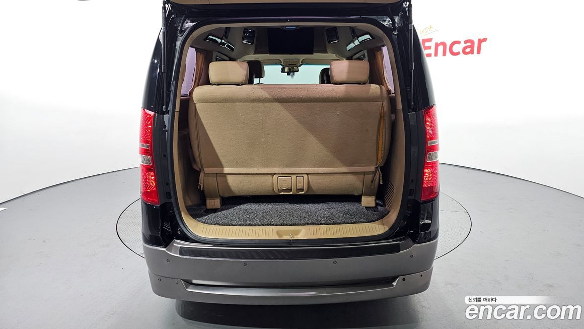 Hyundai Starex 2018