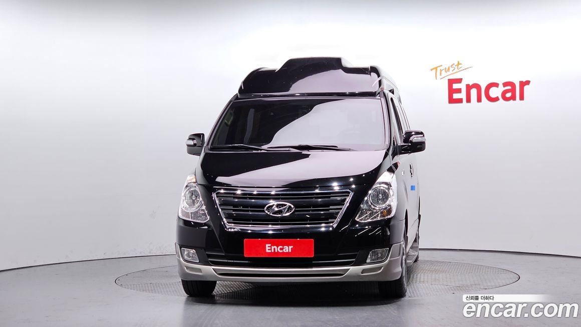 Hyundai Starex 2018
