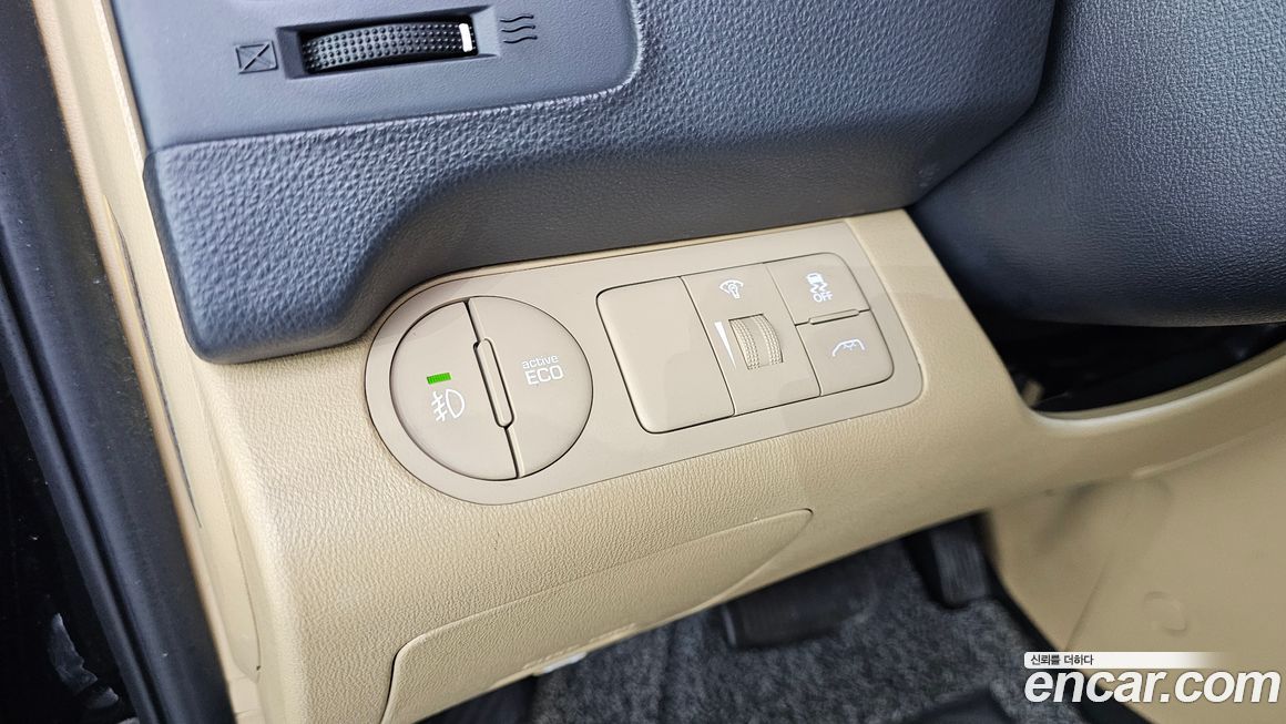 Hyundai Starex 2018