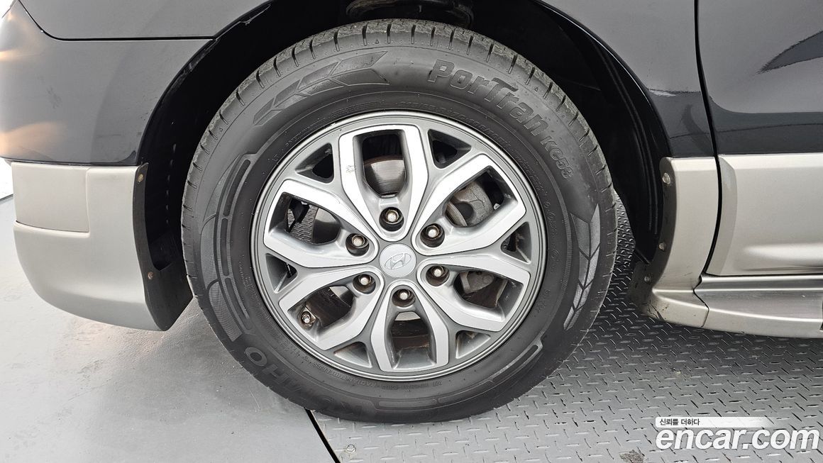 Hyundai Starex 2018