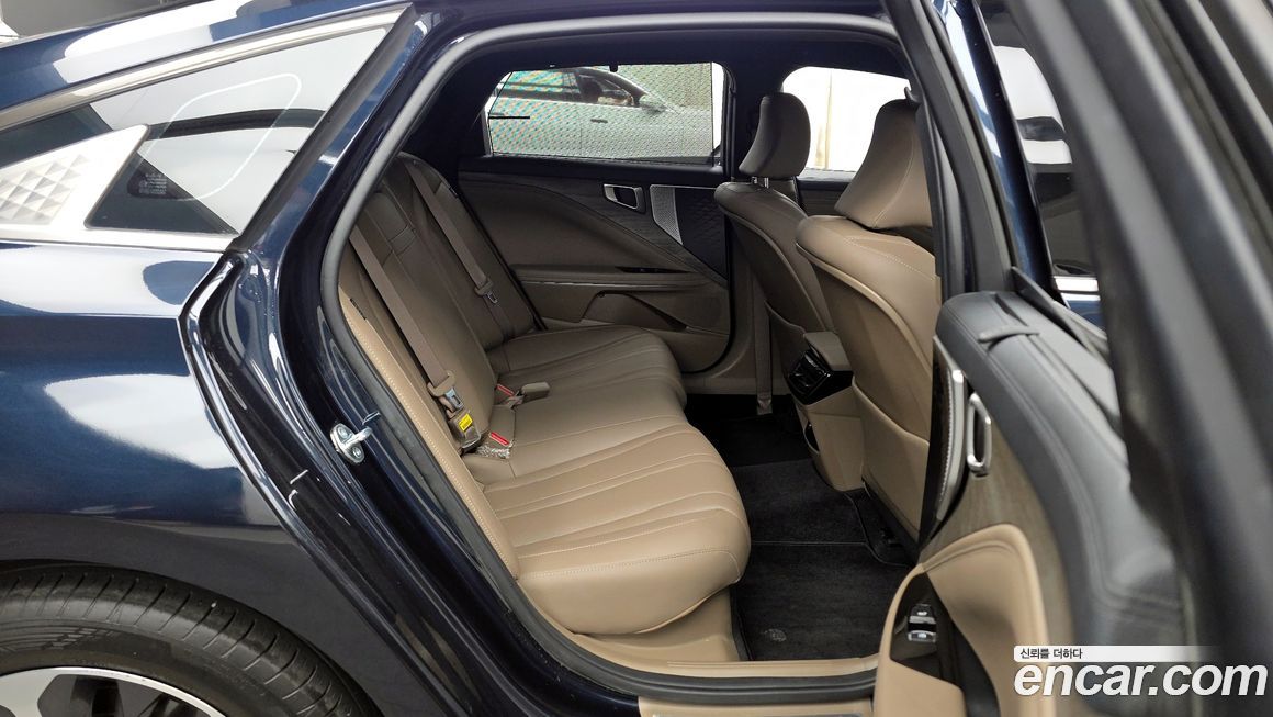 Kia K8 2023