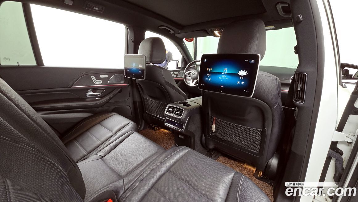 Mercedes-Benz GLS-Class 2021