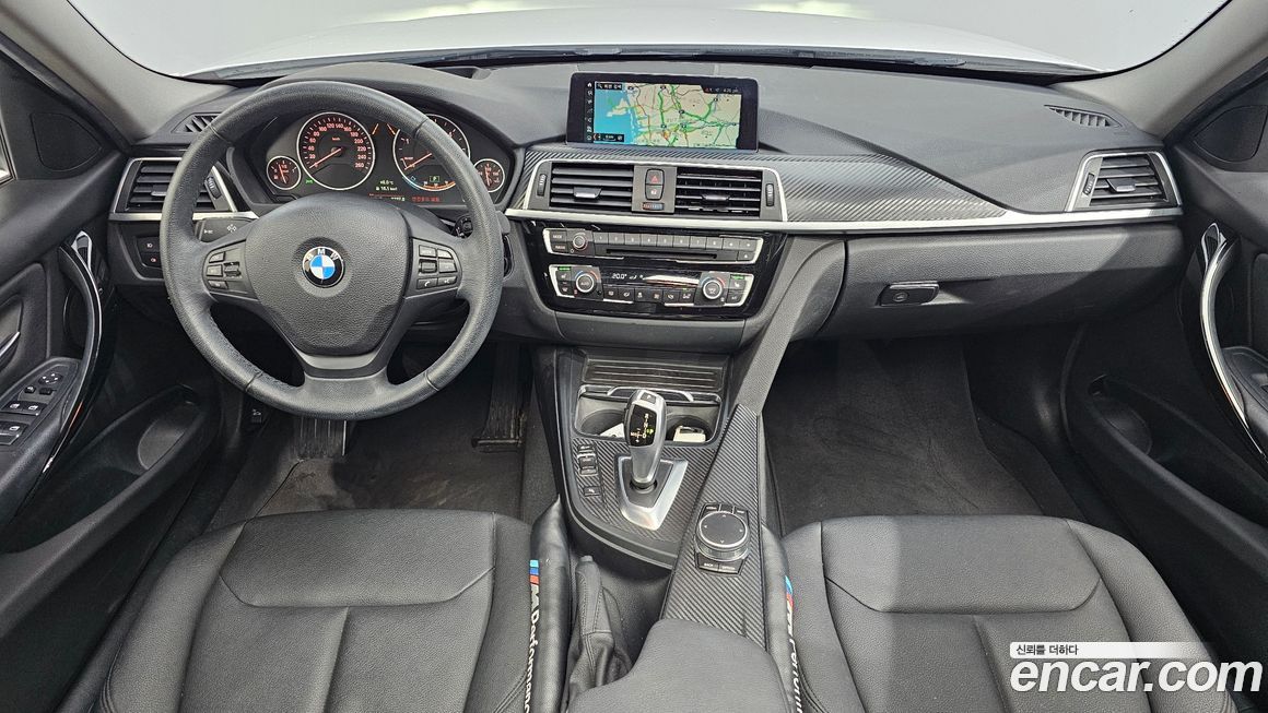 BMW 3-Series 2018