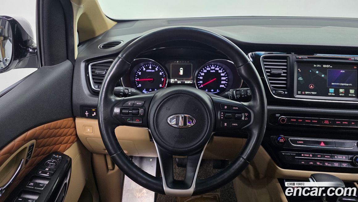 Kia Canival 2018