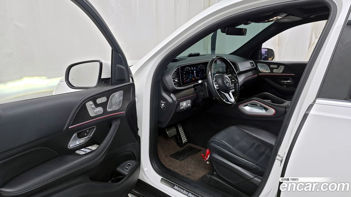 Mercedes-Benz GLS-Class 2021