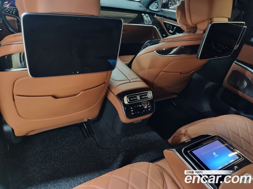 Mercedes-Benz S-Class 2021