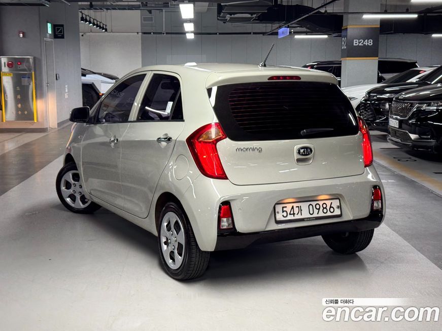 Kia morning 2016