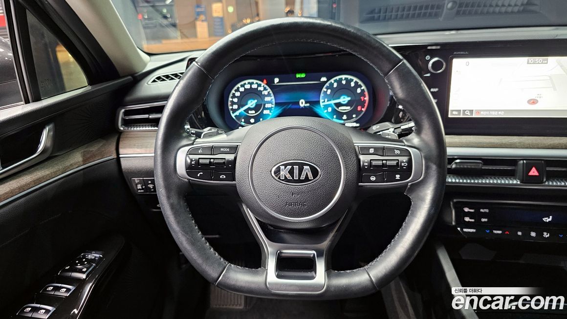 Kia K5 2021