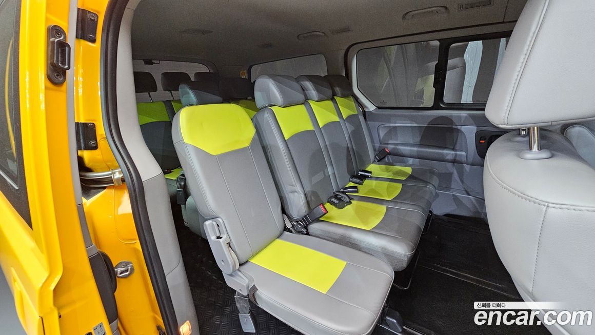 Hyundai Starex 2019