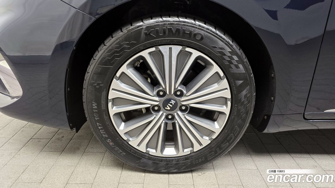 Kia K7 2020