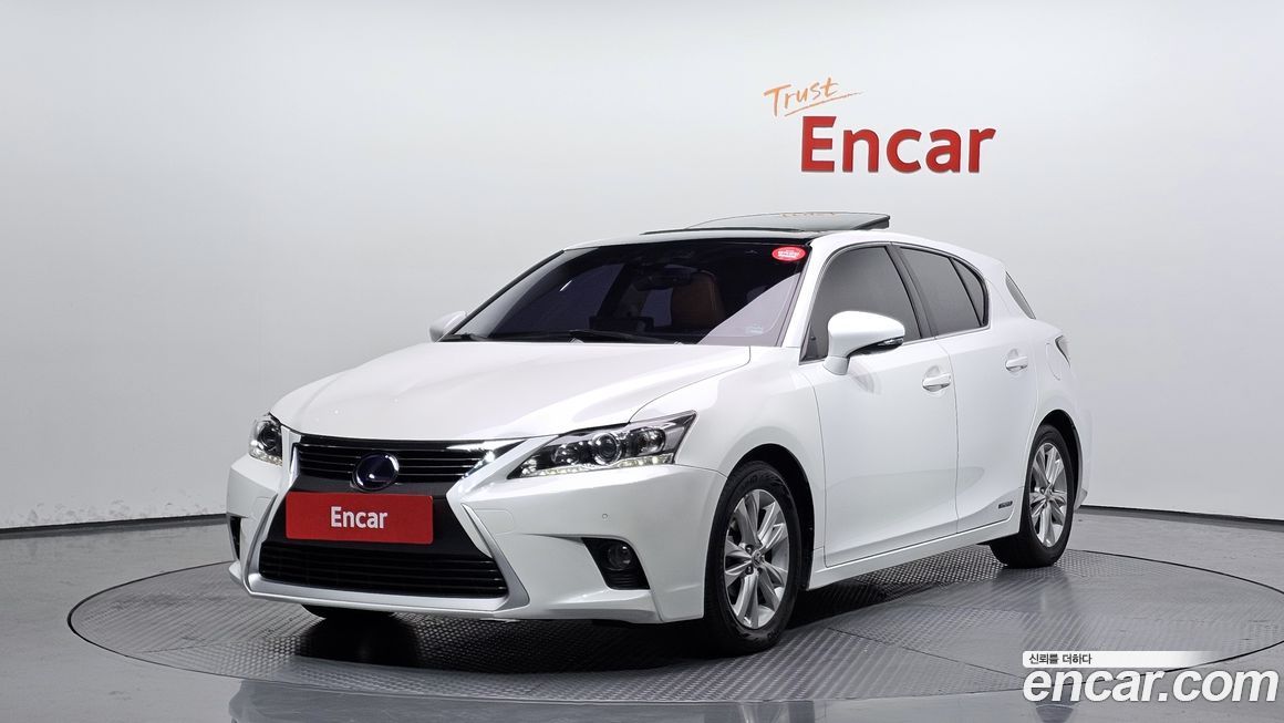 Lexus CT200h 2014
