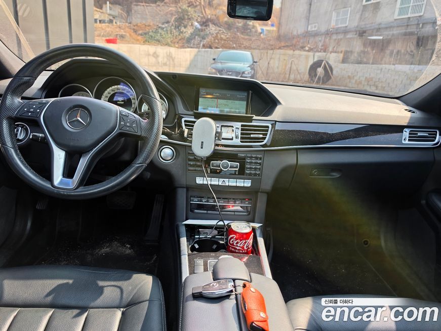 Mercedes-Benz E-Class 2015